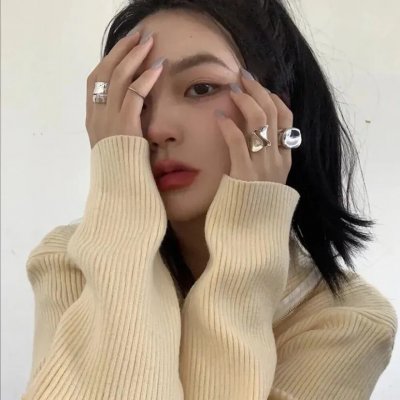 玻璃牢房