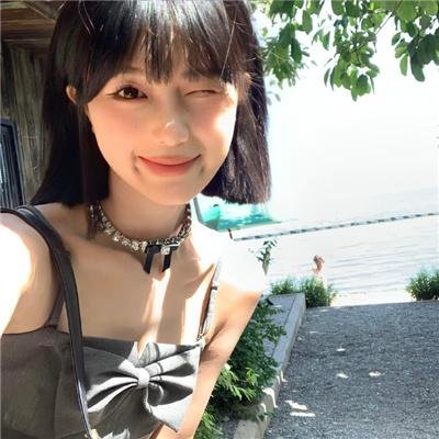未婚女子